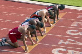 “费尔南多·比亚尔巴的创新踢球为美洲狮队注入新活力”